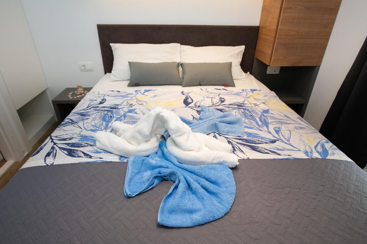 Authentic Camping Dalmatia พิโรวัซ ภายนอก รูปภาพ