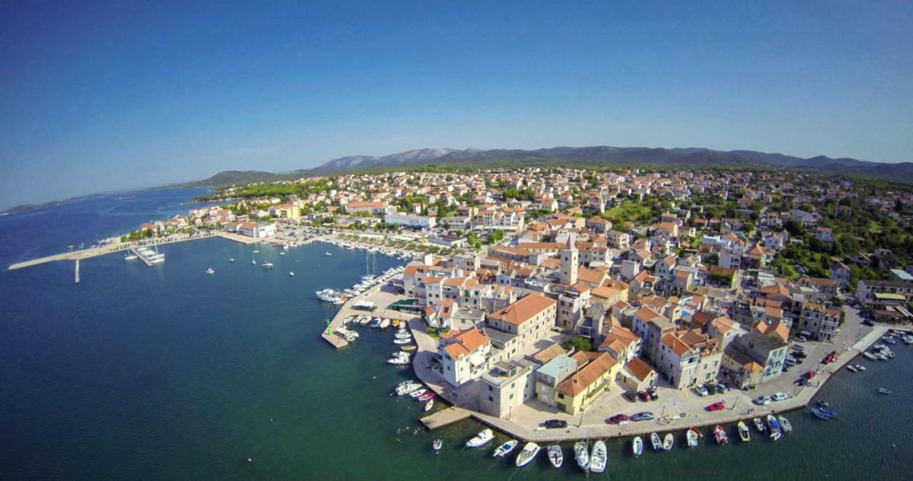 Authentic Camping Dalmatia พิโรวัซ ภายนอก รูปภาพ