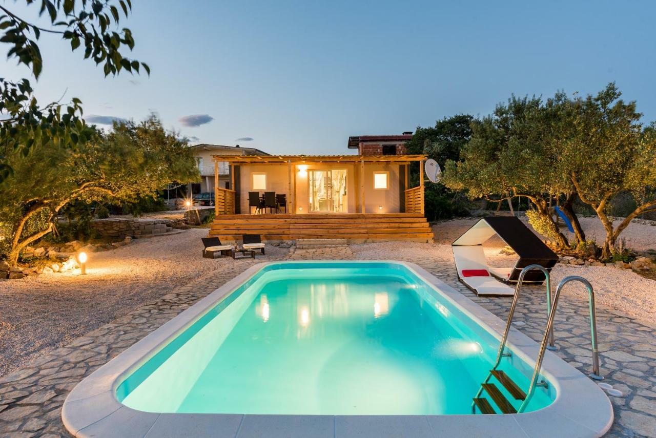 Authentic Camping Dalmatia พิโรวัซ ภายนอก รูปภาพ