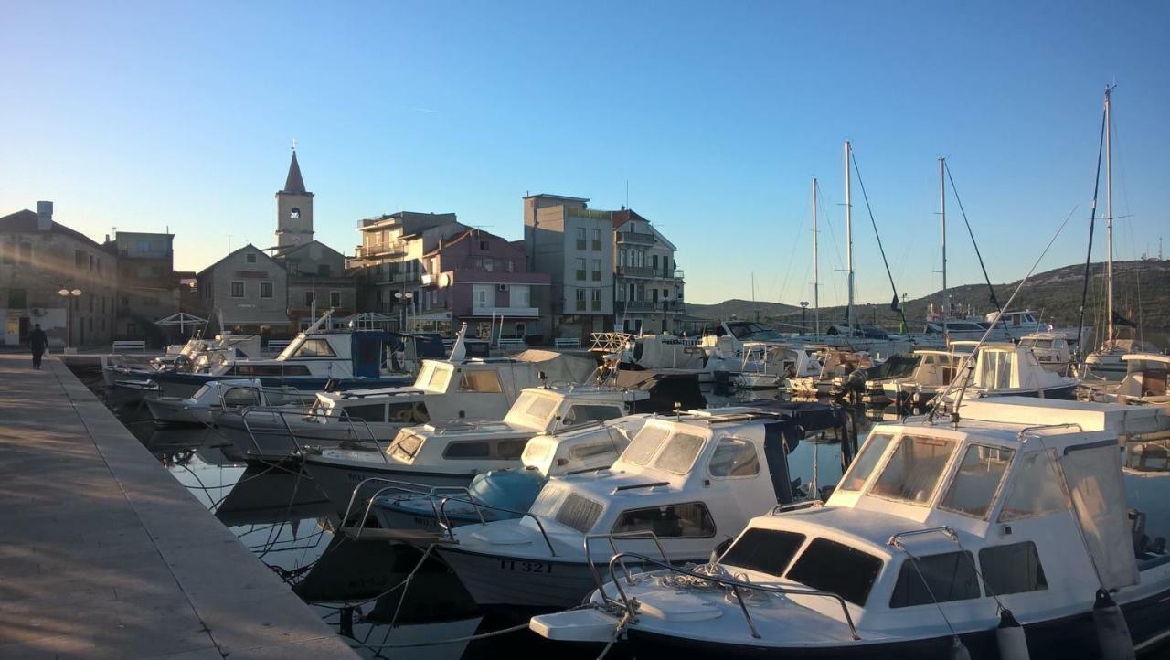 Authentic Camping Dalmatia พิโรวัซ ภายนอก รูปภาพ